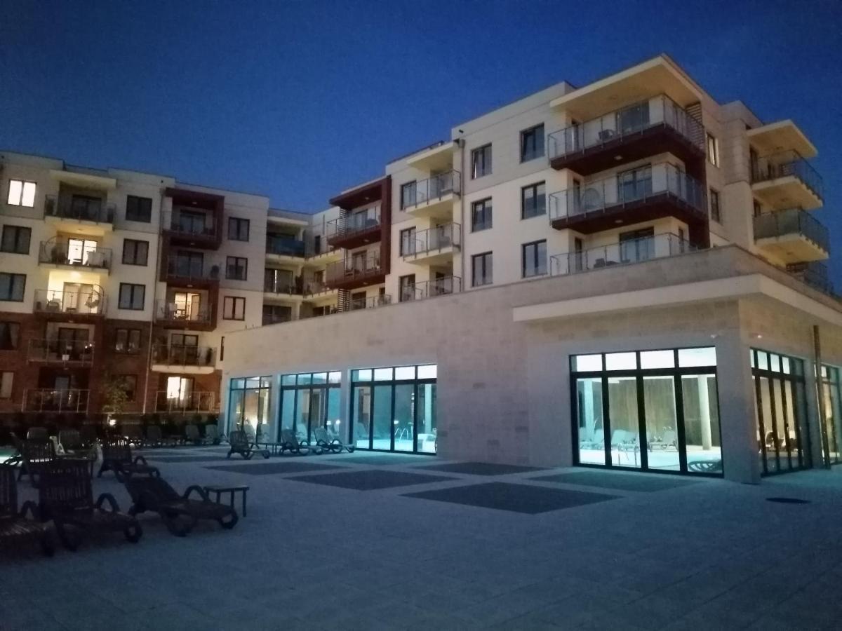 Apartamenty Polanki Park Aquarose Kolobrzeg- Basen,Sauna,Silownia,Place Zabaw Dla Dzieci - Inclusive , Restauracja, Garaz المظهر الخارجي الصورة